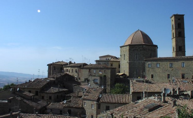 weekend a volterra