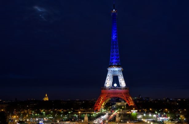 Tour Eiffel illuminata