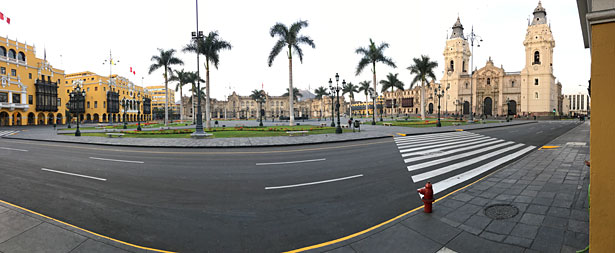 Plaza Mayor Lima