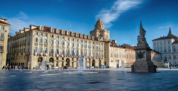 locali particolari a torino