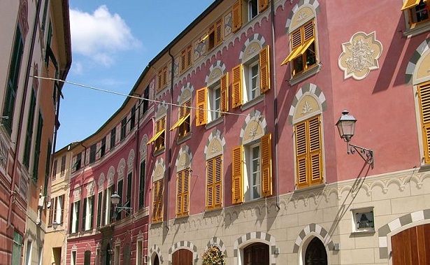 Varese Ligure: il castello