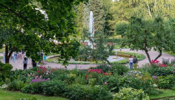 peterhof russia