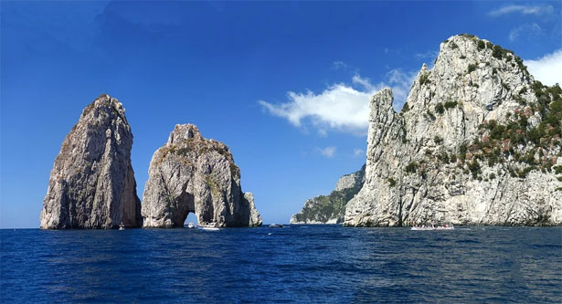 faraglioni di Capri