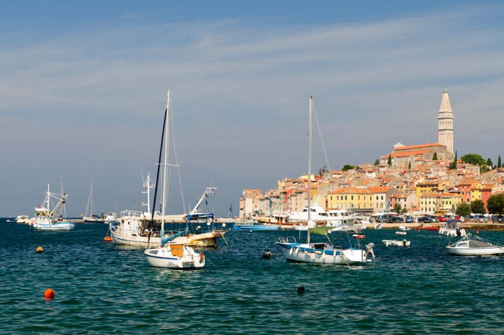 Barche a vela a Rovigno, Croazia