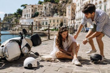 ragazzi incidente scooter