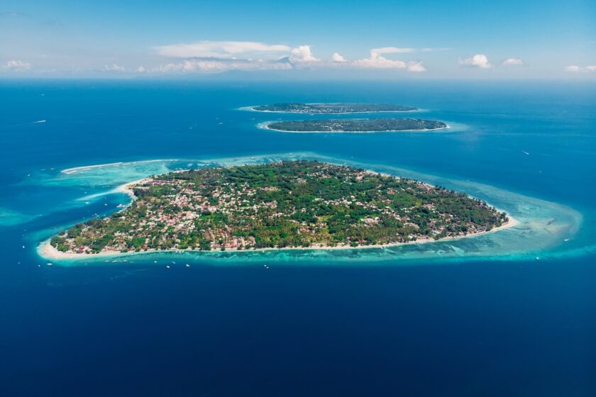 Veduta panoramica di Gili Trawangan con spiaggia e mare turchese